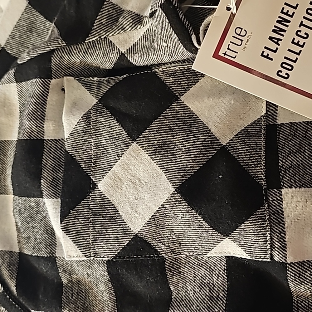 Rue21 Plaid Flannel Long Sleeve Size M - Picture 6 of 7